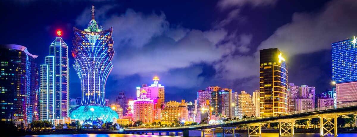 Macau Skyline and Casinos - Learn Card Counting